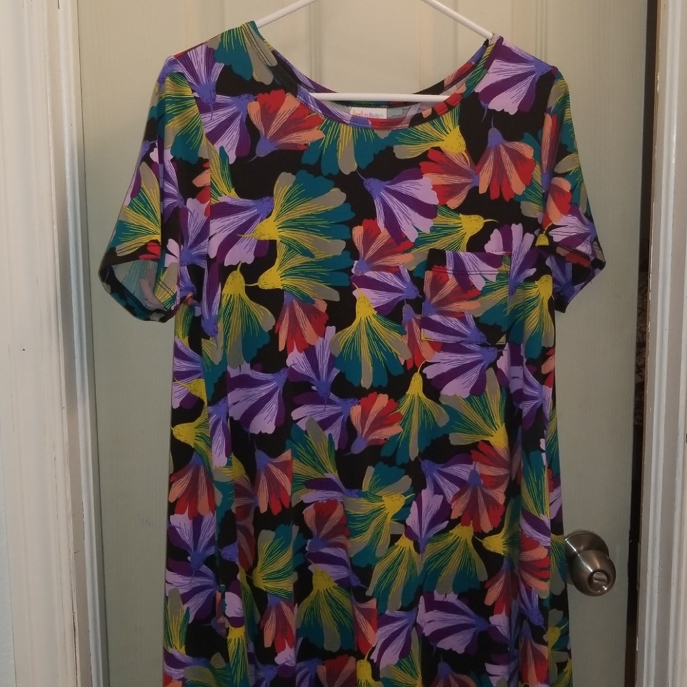 Lularoe Carly